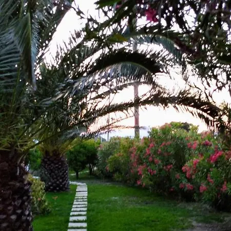 Ancient Meropia, Apollonia