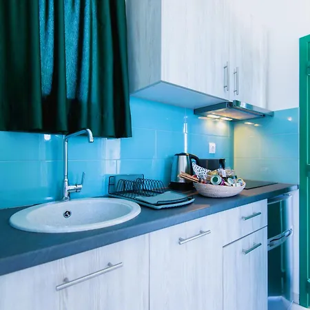 Ancient Meropia, Сasa de vacaciones