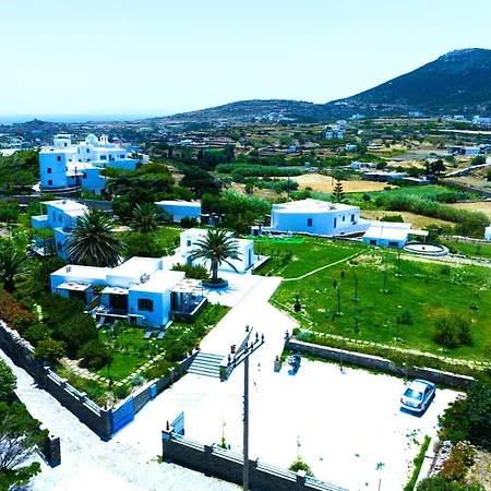 Ancient Meropia, Vakantiehuis