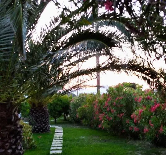 Ancient Meropia, Apollonia